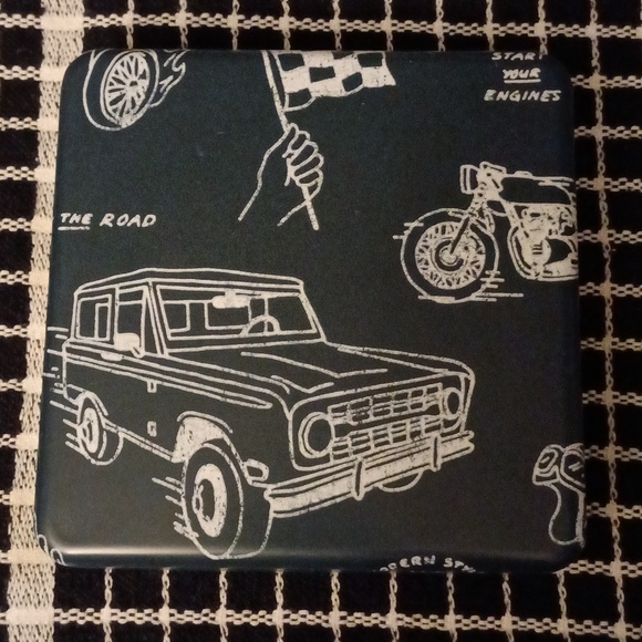 Fossil front pocket wallet genuine leather. - Picture 6 of 7